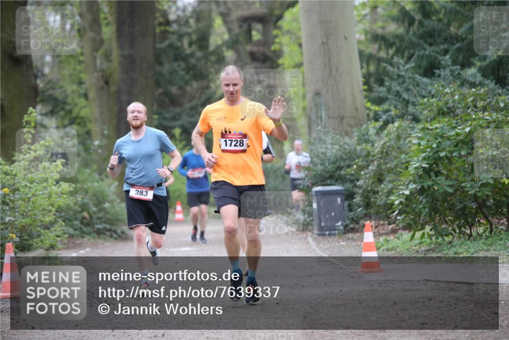 13.04.2025 - Hammer Lauf Jannik Wohlers http://msf.ph/oto/7639337 13.04.2025 10:08:31 Laufen 383, 1728 meine-sportfotos.de