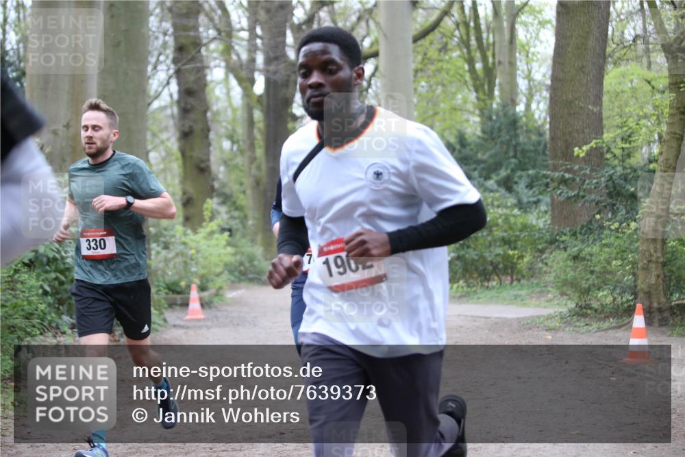 13.04.2025 - Hammer Lauf Jannik Wohlers http://msf.ph/oto/7639373 13.04.2025 10:08:23 Laufen 330, 7, 190 meine-sportfotos.de