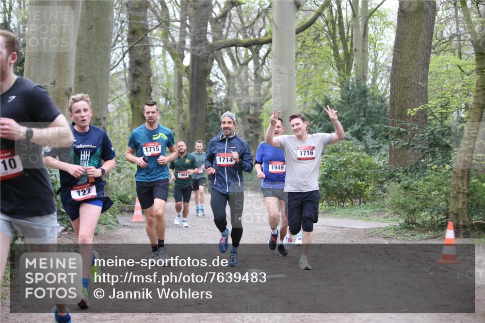 13.04.2025 - Hammer Lauf Jannik Wohlers http://msf.ph/oto/7639483 13.04.2025 10:08:19 Laufen 10, 1715, 122, 1964, 1714, 1716, 1949 meine-sportfotos.de