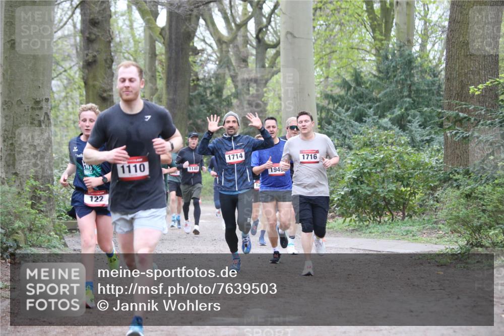 13.04.2025 - Hammer Lauf Jannik Wohlers http://msf.ph/oto/7639503 13.04.2025 10:08:18 Laufen 1110, 1714, 1148, 122, 1945, 1716 meine-sportfotos.de