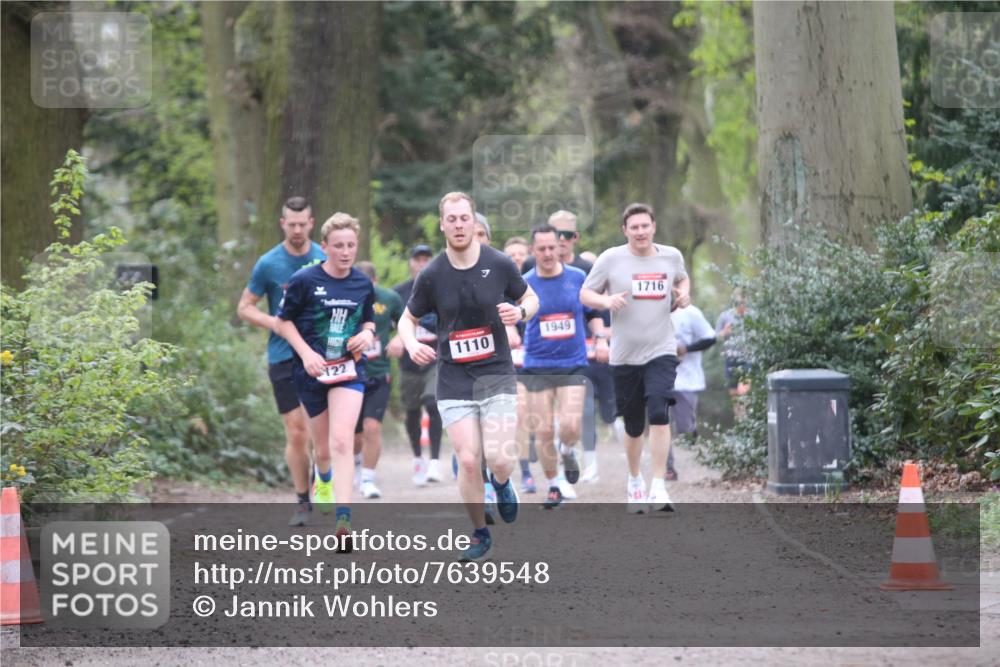 13.04.2025 - Hammer Lauf Jannik Wohlers http://msf.ph/oto/7639548 13.04.2025 10:08:13 Laufen 1716, 1949, 1110, 122 meine-sportfotos.de