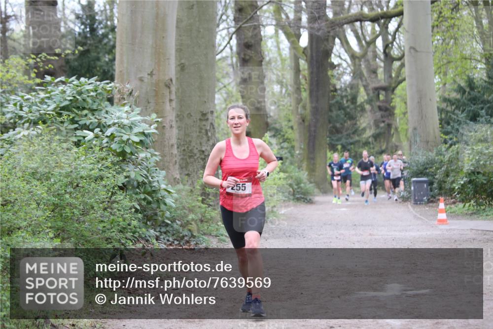 13.04.2025 - Hammer Lauf Jannik Wohlers http://msf.ph/oto/7639569 13.04.2025 10:08:09 Laufen 255 meine-sportfotos.de