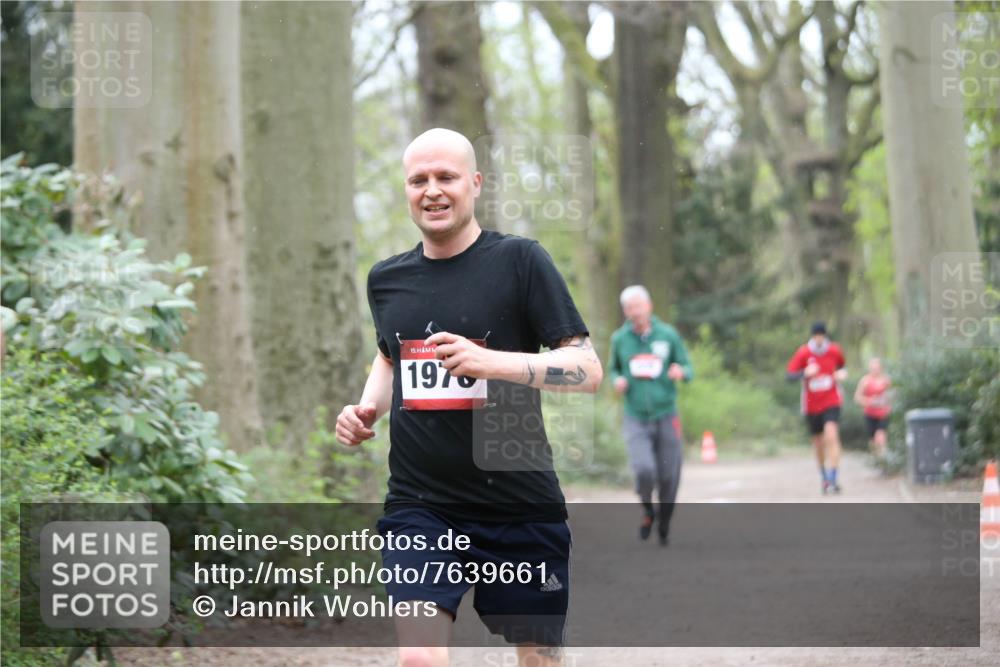 13.04.2025 - Hammer Lauf Jannik Wohlers http://msf.ph/oto/7639661 13.04.2025 10:07:59 Laufen 15, 197 meine-sportfotos.de
