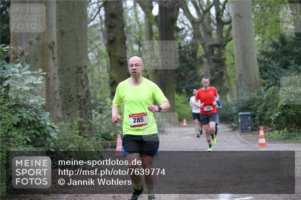 13.04.2025 - Hammer Lauf Jannik Wohlers http://msf.ph/oto/7639774 13.04.2025 10:07:51 Laufen 285, 1286 meine-sportfotos.de