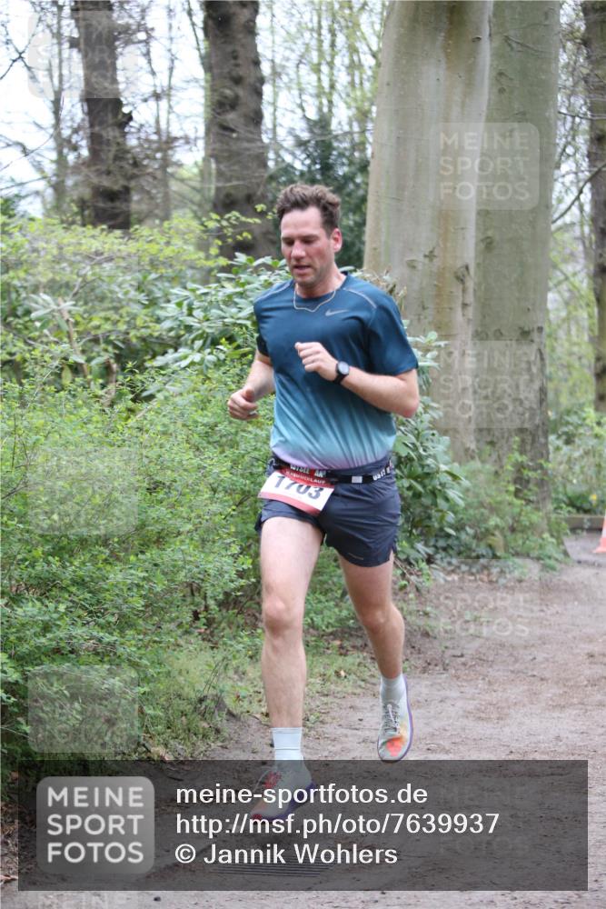 13.04.2025 - Hammer Lauf Jannik Wohlers http://msf.ph/oto/7639937 13.04.2025 10:07:33 Laufen 1703 meine-sportfotos.de