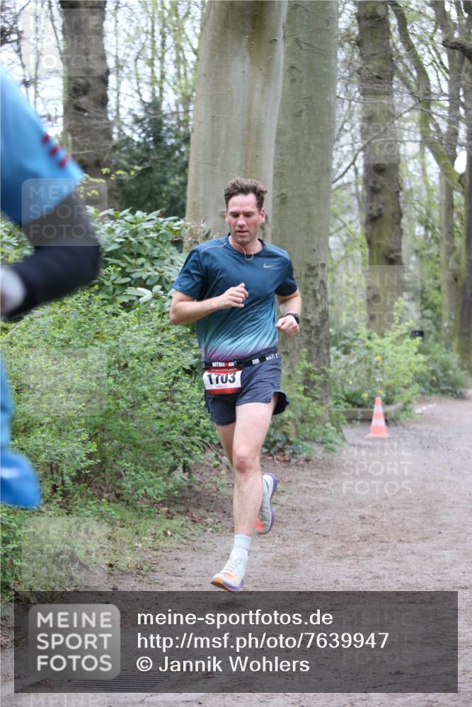 13.04.2025 - Hammer Lauf Jannik Wohlers http://msf.ph/oto/7639947 13.04.2025 10:07:32 Laufen 1703 meine-sportfotos.de