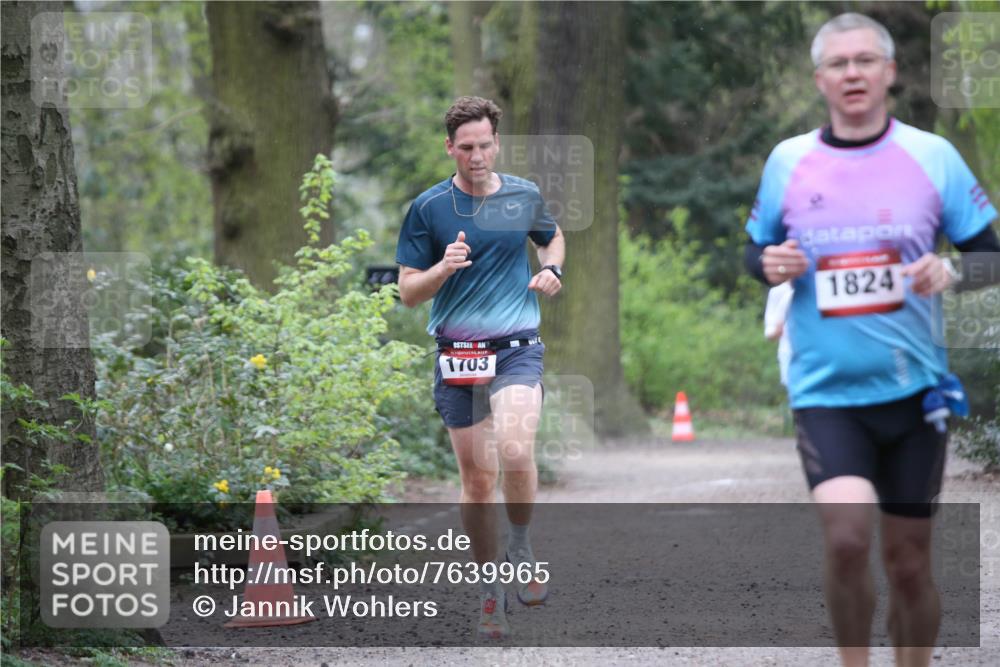 13.04.2025 - Hammer Lauf Jannik Wohlers http://msf.ph/oto/7639965 13.04.2025 10:07:29 Laufen 1703, 1824 meine-sportfotos.de
