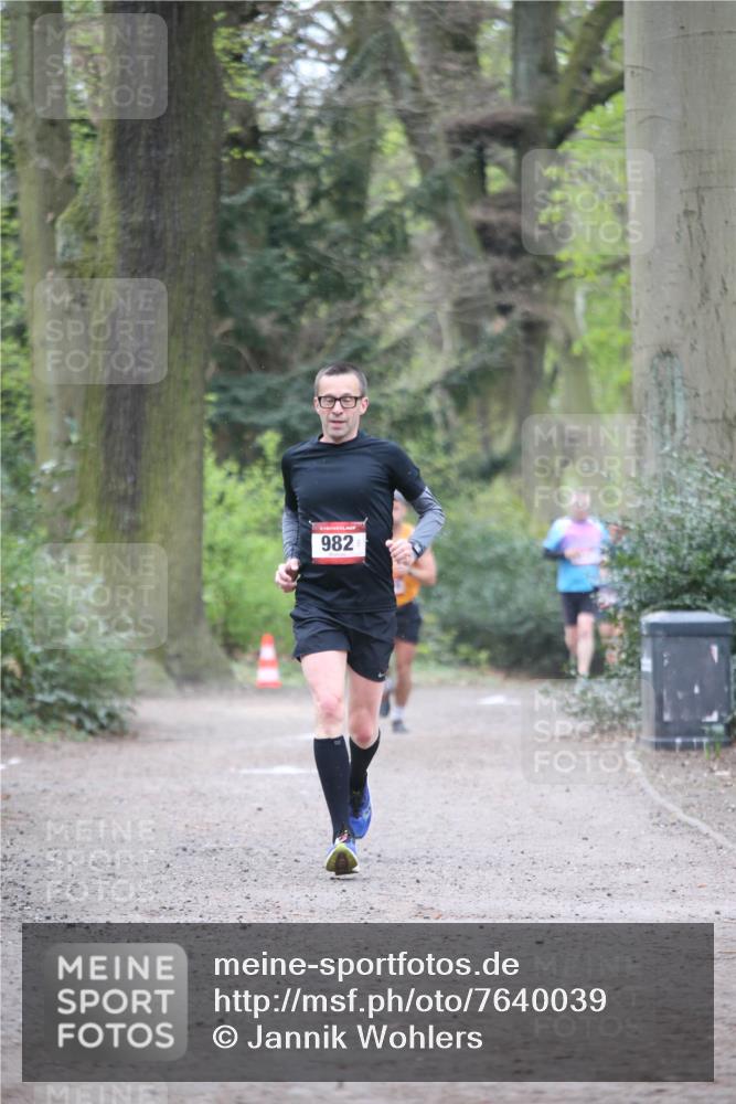 13.04.2025 - Hammer Lauf Jannik Wohlers http://msf.ph/oto/7640039 13.04.2025 10:07:18 Laufen 982 meine-sportfotos.de