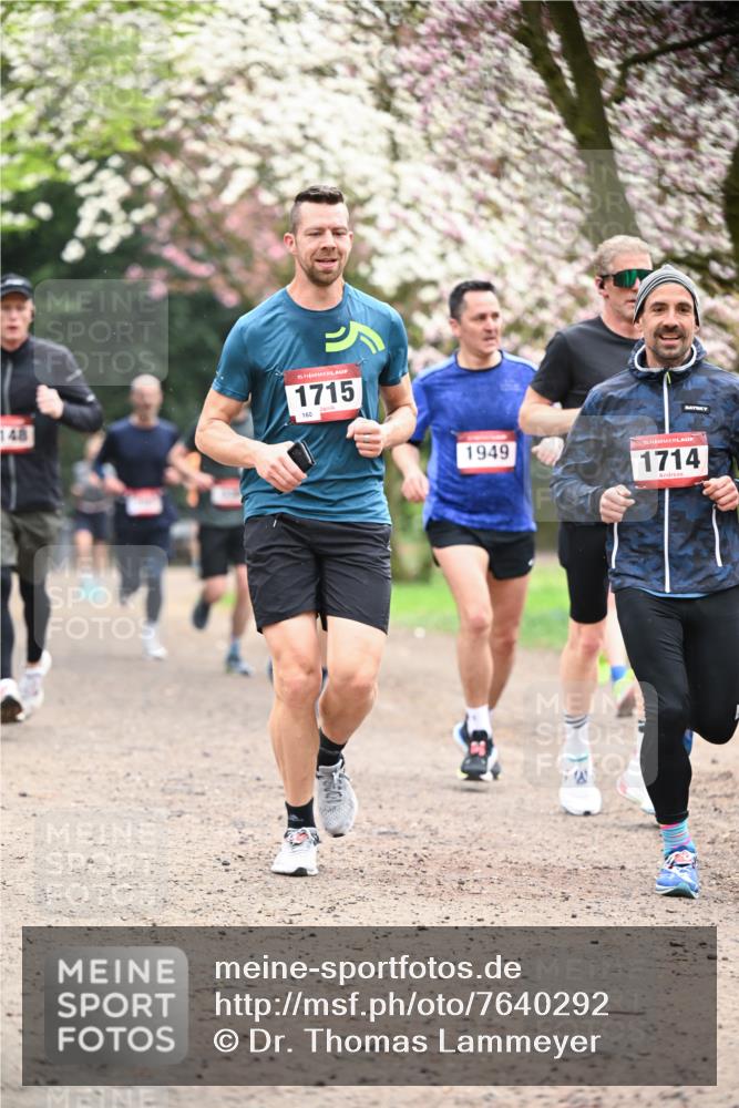 13.04.2025 - Hammer Lauf Dr. Thomas Lammeyer http://msf.ph/oto/7640292 13.04.2025 10:09:24 Laufen 148, 15, 1715, 1949, 15, 1714 meine-sportfotos.de