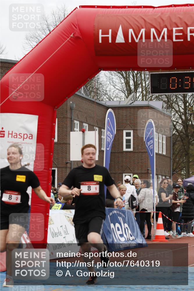 13.04.2025 - Hammer Lauf A. Gomolzig http://msf.ph/oto/7640319 13.04.2025 11:34:13 Ziel 8, 599, 617 meine-sportfotos.de