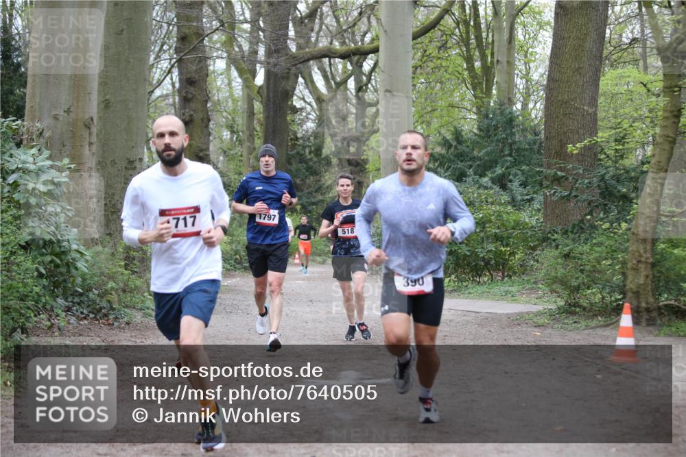 13.04.2025 - Hammer Lauf Jannik Wohlers http://msf.ph/oto/7640505 13.04.2025 10:06:20 Laufen 5717, 1797, 518, 390 meine-sportfotos.de