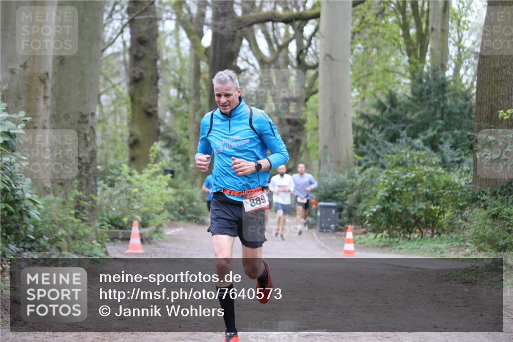 13.04.2025 - Hammer Lauf Jannik Wohlers http://msf.ph/oto/7640573 13.04.2025 10:06:14 Laufen 889 meine-sportfotos.de