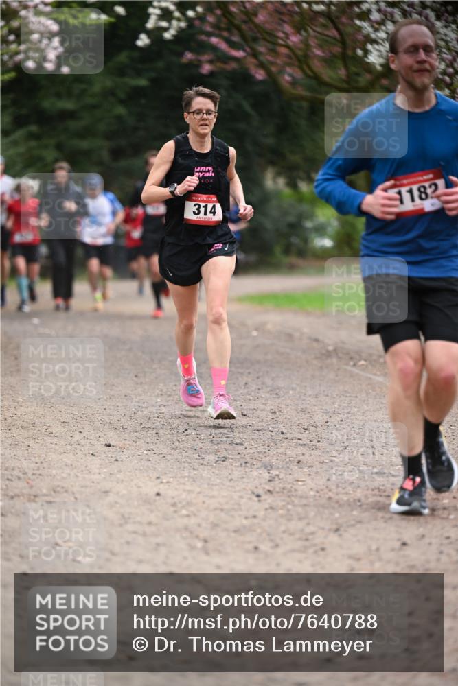 13.04.2025 - Hammer Lauf Dr. Thomas Lammeyer http://msf.ph/oto/7640788 13.04.2025 10:09:44 Laufen 15, 314, 1182 meine-sportfotos.de