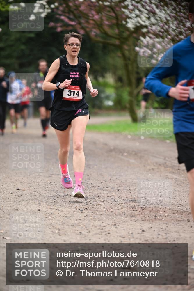 13.04.2025 - Hammer Lauf Dr. Thomas Lammeyer http://msf.ph/oto/7640818 13.04.2025 10:09:45 Laufen 15, 314 meine-sportfotos.de