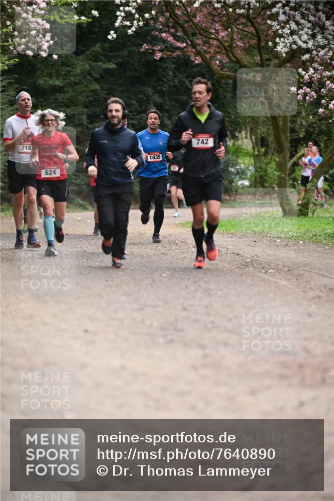 13.04.2025 - Hammer Lauf Dr. Thomas Lammeyer http://msf.ph/oto/7640890 13.04.2025 10:09:48 Laufen 718, 624, 1039, 742 meine-sportfotos.de