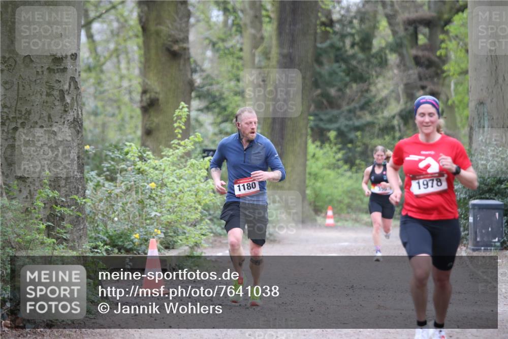 13.04.2025 - Hammer Lauf Jannik Wohlers http://msf.ph/oto/7641038 13.04.2025 10:05:00 Laufen 1180, 350, 1978 meine-sportfotos.de
