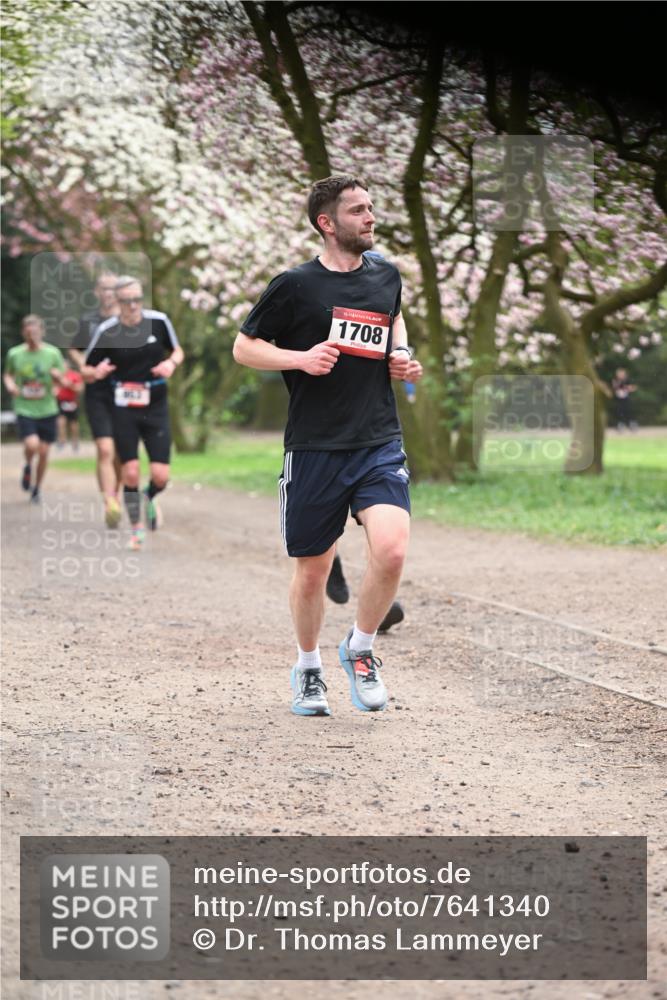 13.04.2025 - Hammer Lauf Dr. Thomas Lammeyer http://msf.ph/oto/7641340 13.04.2025 10:10:12 Laufen 15, 1708 meine-sportfotos.de