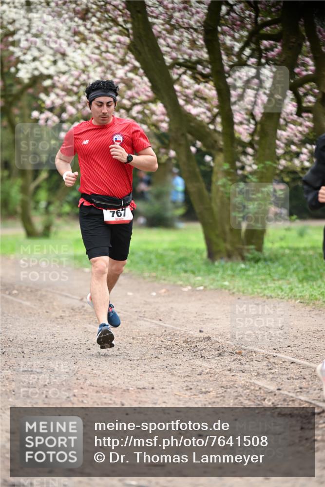 13.04.2025 - Hammer Lauf Dr. Thomas Lammeyer http://msf.ph/oto/7641508 13.04.2025 10:10:25 Laufen 767 meine-sportfotos.de