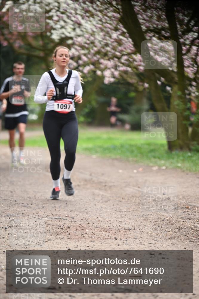 13.04.2025 - Hammer Lauf Dr. Thomas Lammeyer http://msf.ph/oto/7641690 13.04.2025 10:10:36 Laufen 1097 meine-sportfotos.de