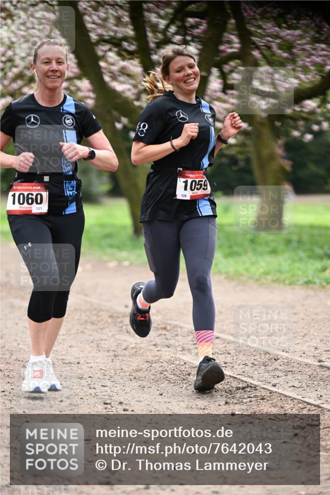 13.04.2025 - Hammer Lauf Dr. Thomas Lammeyer http://msf.ph/oto/7642043 13.04.2025 10:11:05 Laufen 15, 1060, 121, 9, 15, 1059, 128 meine-sportfotos.de