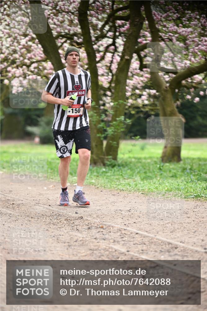 13.04.2025 - Hammer Lauf Dr. Thomas Lammeyer http://msf.ph/oto/7642088 13.04.2025 10:11:08 Laufen 150 meine-sportfotos.de