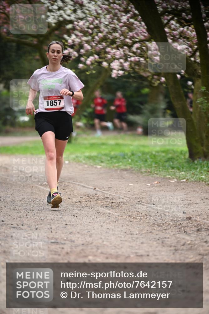 13.04.2025 - Hammer Lauf Dr. Thomas Lammeyer http://msf.ph/oto/7642157 13.04.2025 10:11:14 Laufen 15, 1857 meine-sportfotos.de
