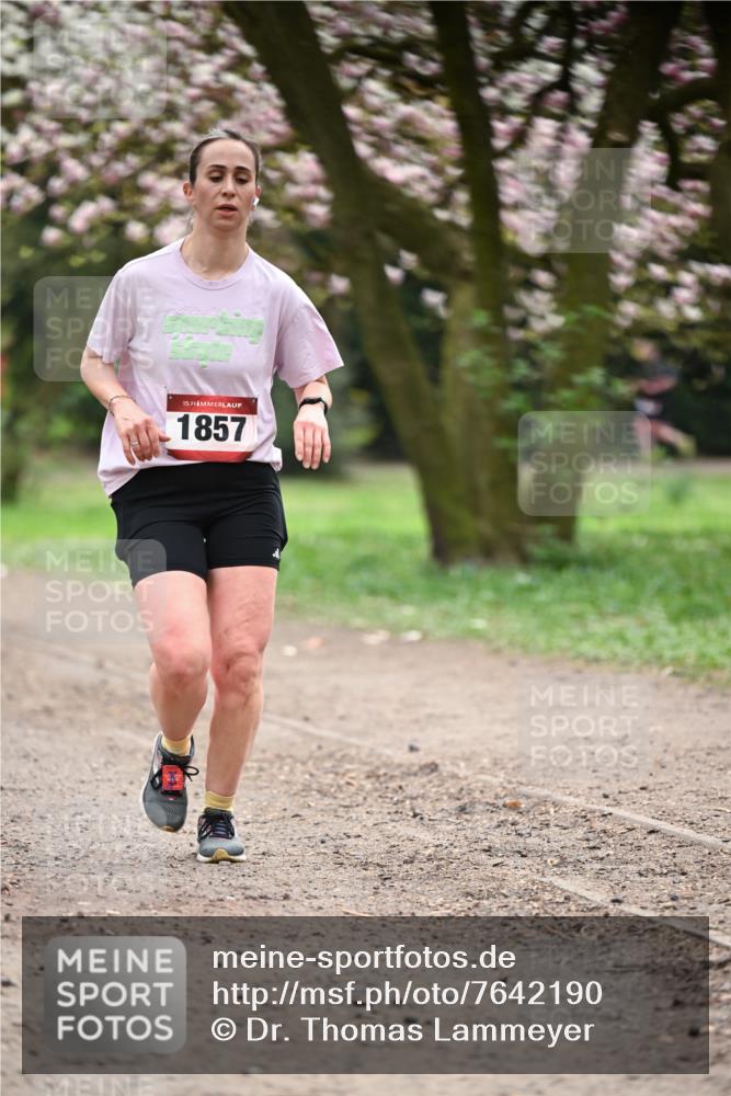 13.04.2025 - Hammer Lauf Dr. Thomas Lammeyer http://msf.ph/oto/7642190 13.04.2025 10:11:15 Laufen 15, 1857 meine-sportfotos.de