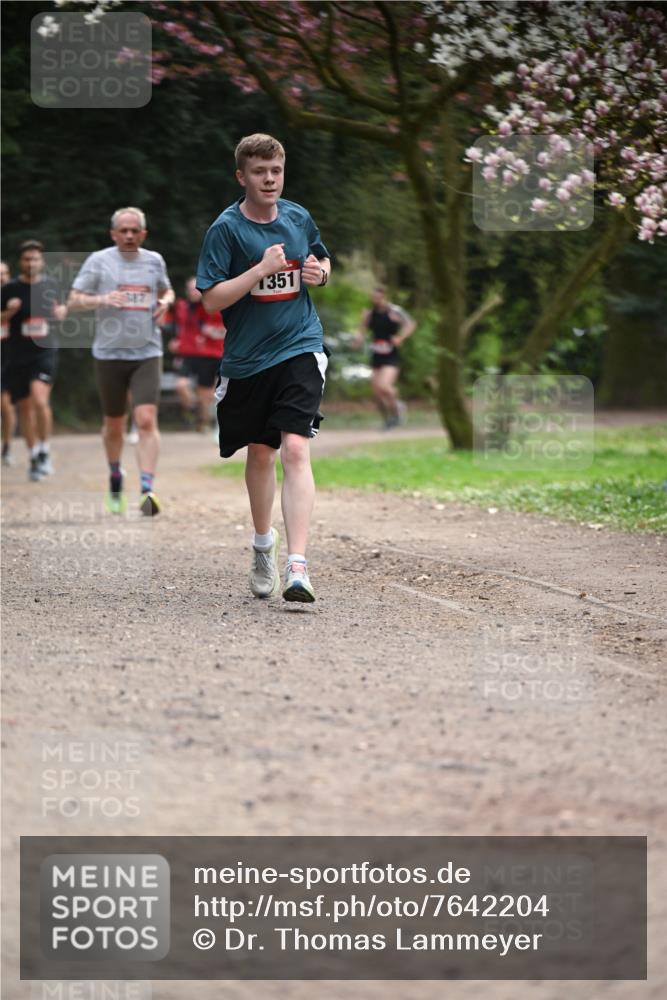 13.04.2025 - Hammer Lauf Dr. Thomas Lammeyer http://msf.ph/oto/7642204 13.04.2025 10:11:18 Laufen 387, 1351 meine-sportfotos.de