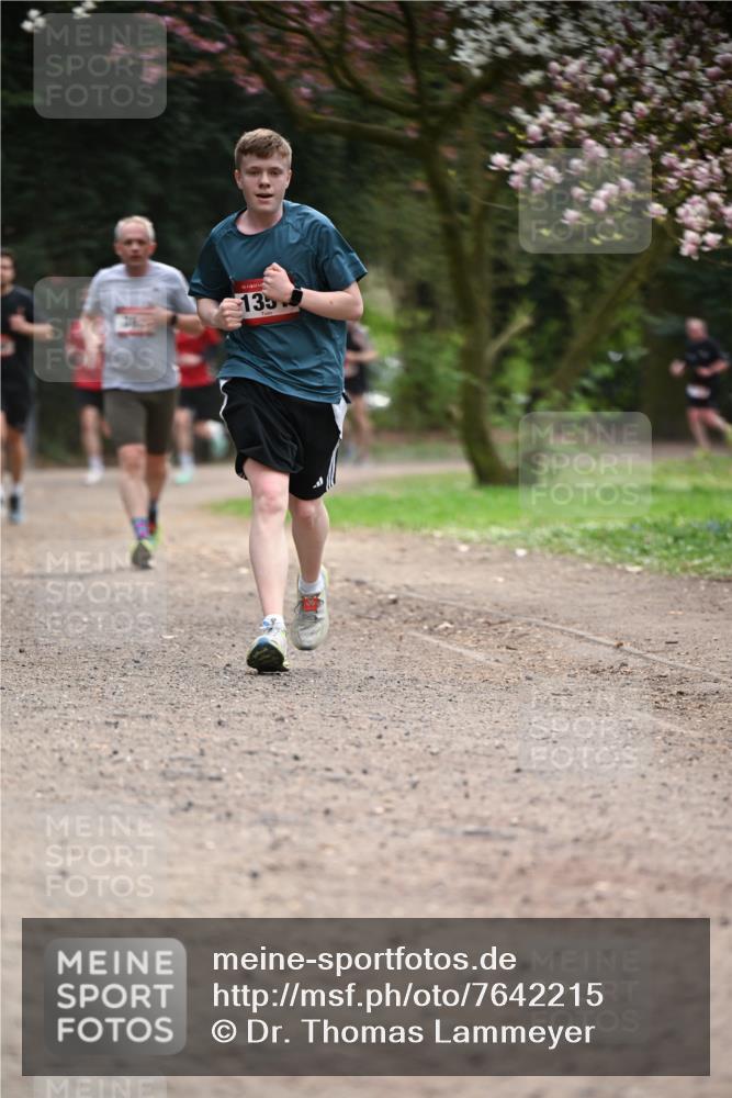 13.04.2025 - Hammer Lauf Dr. Thomas Lammeyer http://msf.ph/oto/7642215 13.04.2025 10:11:18 Laufen 15, 135 meine-sportfotos.de