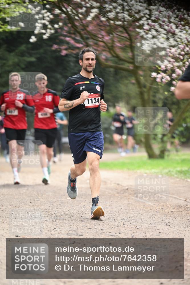 13.04.2025 - Hammer Lauf Dr. Thomas Lammeyer http://msf.ph/oto/7642358 13.04.2025 10:11:28 Laufen 4157, 23, 1134 meine-sportfotos.de