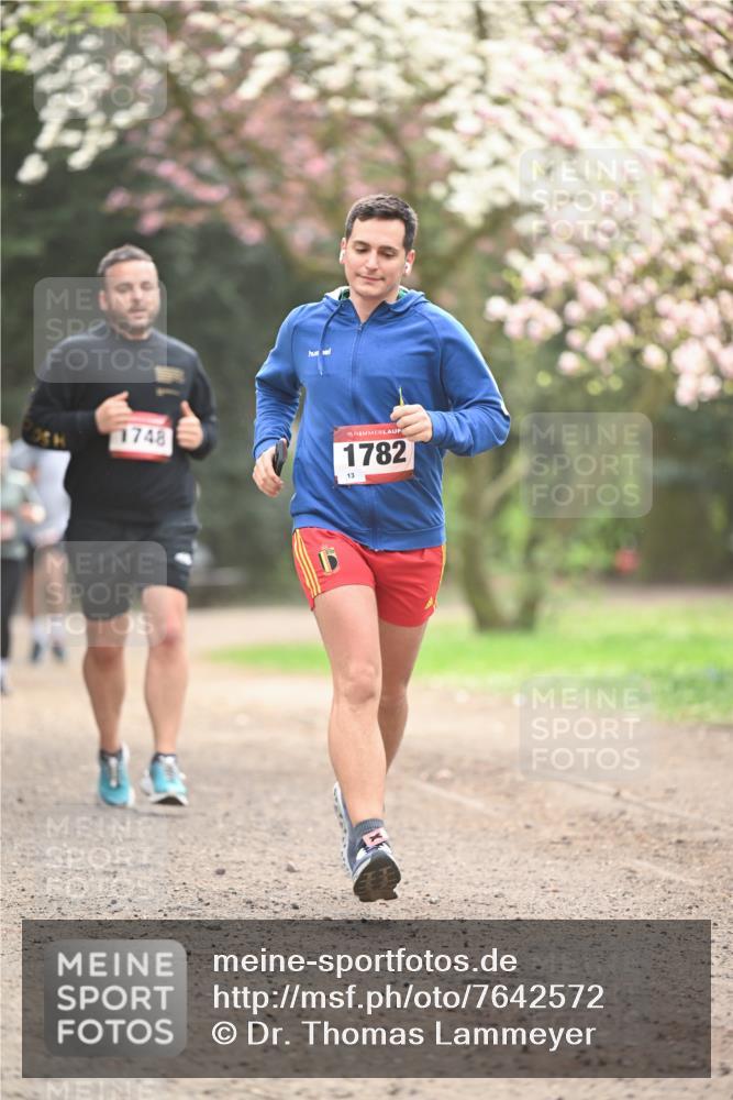 13.04.2025 - Hammer Lauf Dr. Thomas Lammeyer http://msf.ph/oto/7642572 13.04.2025 10:11:57 Laufen 1748, 15, 1782, 13 meine-sportfotos.de
