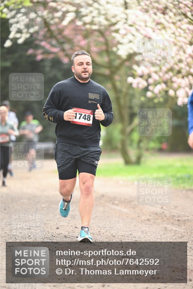 13.04.2025 - Hammer Lauf Dr. Thomas Lammeyer http://msf.ph/oto/7642592 13.04.2025 10:11:58 Laufen 1972, 5, 1748 meine-sportfotos.de