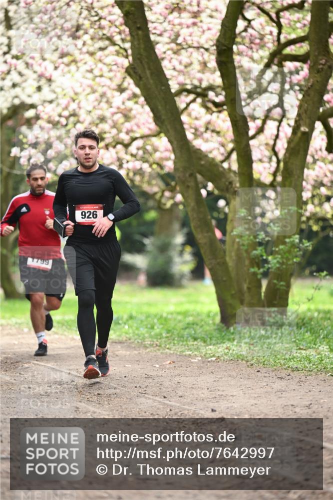 13.04.2025 - Hammer Lauf Dr. Thomas Lammeyer http://msf.ph/oto/7642997 13.04.2025 10:12:27 Laufen 1799, 15, 926 meine-sportfotos.de