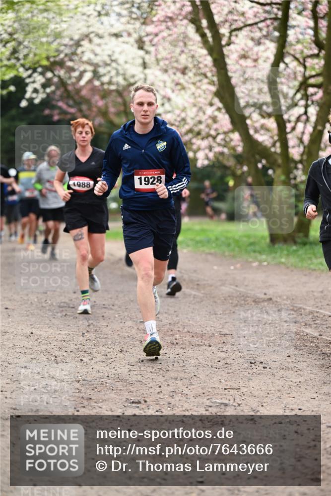 13.04.2025 - Hammer Lauf Dr. Thomas Lammeyer http://msf.ph/oto/7643666 13.04.2025 10:13:13 Laufen 1988, 15, 1928 meine-sportfotos.de