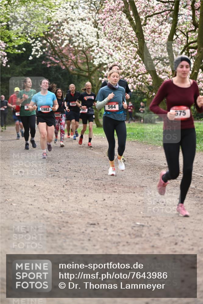 13.04.2025 - Hammer Lauf Dr. Thomas Lammeyer http://msf.ph/oto/7643986 13.04.2025 10:13:29 Laufen 3, 1982, 920, 1990, 313, 564, 375 meine-sportfotos.de