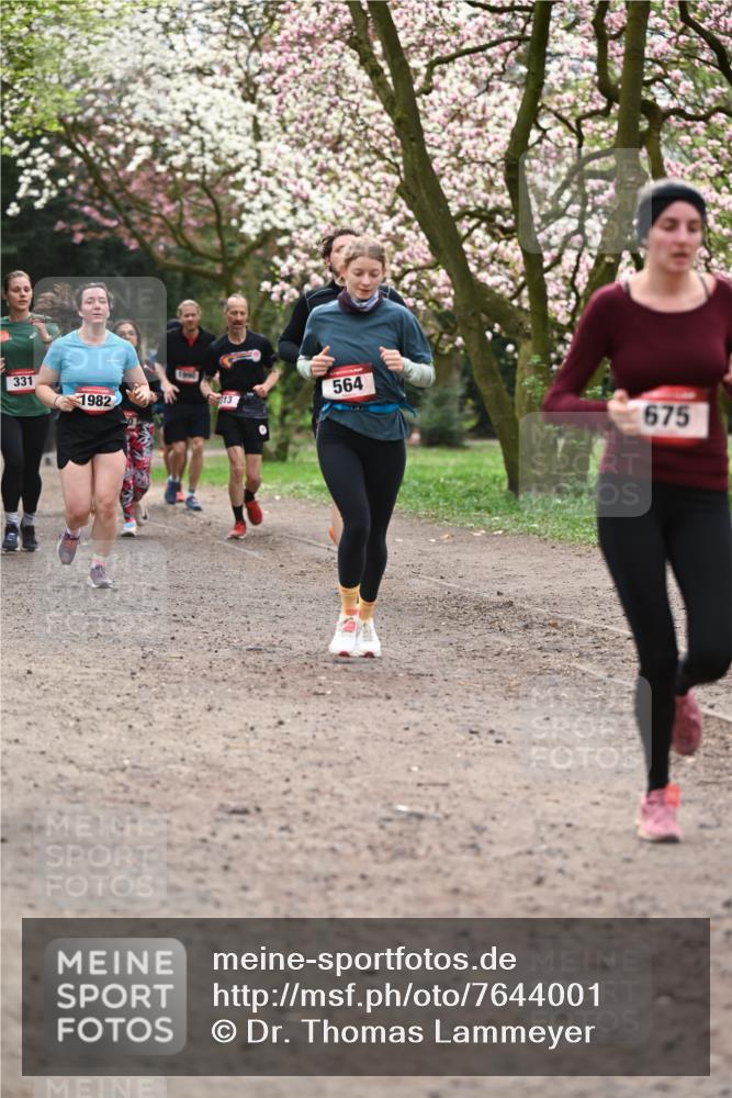 13.04.2025 - Hammer Lauf Dr. Thomas Lammeyer http://msf.ph/oto/7644001 13.04.2025 10:13:29 Laufen 331, 1982, 13, 564, 675 meine-sportfotos.de