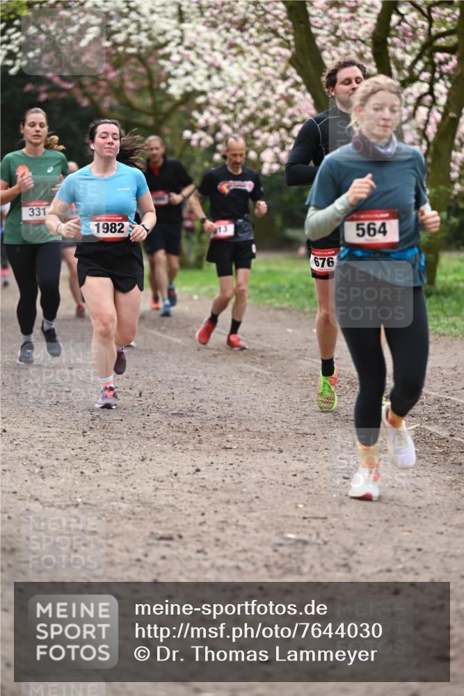13.04.2025 - Hammer Lauf Dr. Thomas Lammeyer http://msf.ph/oto/7644030 13.04.2025 10:13:30 Laufen 331, 1982, 13, 676, 564 meine-sportfotos.de