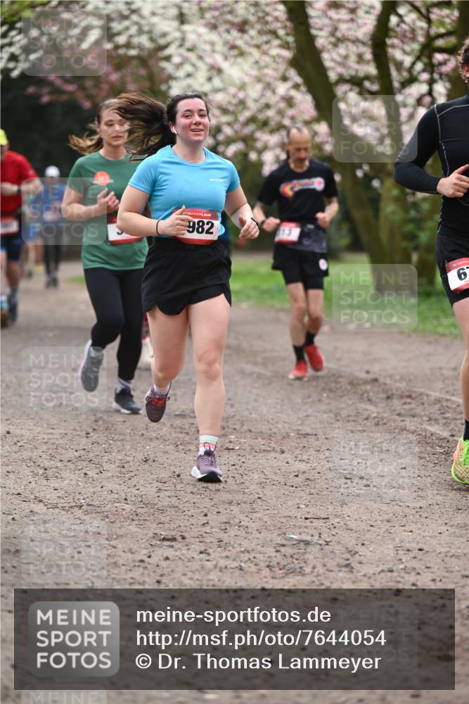 13.04.2025 - Hammer Lauf Dr. Thomas Lammeyer http://msf.ph/oto/7644054 13.04.2025 10:13:32 Laufen 982, 15, 67 meine-sportfotos.de