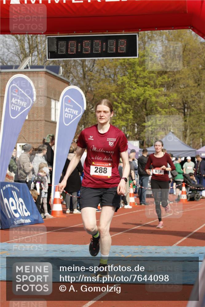 13.04.2025 - Hammer Lauf A. Gomolzig http://msf.ph/oto/7644098 13.04.2025 10:43:11 Ziel 288, 675, 1147 meine-sportfotos.de