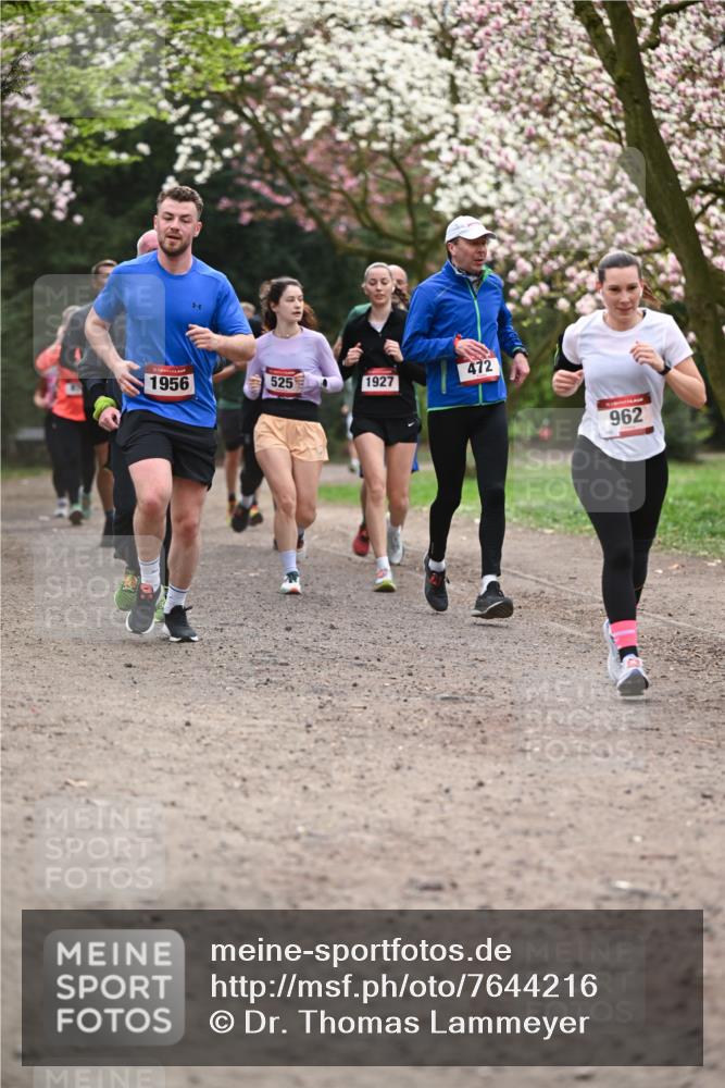 13.04.2025 - Hammer Lauf Dr. Thomas Lammeyer http://msf.ph/oto/7644216 13.04.2025 10:13:39 Laufen 472, 1956, 525, 1927, 962 meine-sportfotos.de