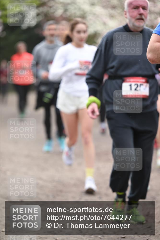 13.04.2025 - Hammer Lauf Dr. Thomas Lammeyer http://msf.ph/oto/7644277 13.04.2025 10:13:43 Laufen 1257 meine-sportfotos.de