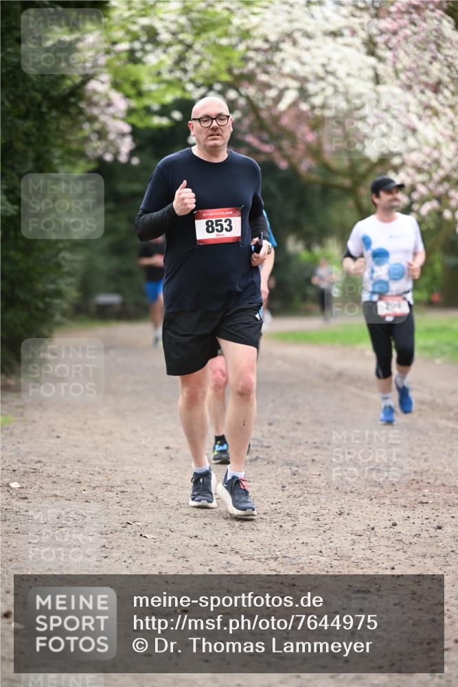 13.04.2025 - Hammer Lauf Dr. Thomas Lammeyer http://msf.ph/oto/7644975 13.04.2025 10:14:30 Laufen 15, 853, 2019 meine-sportfotos.de