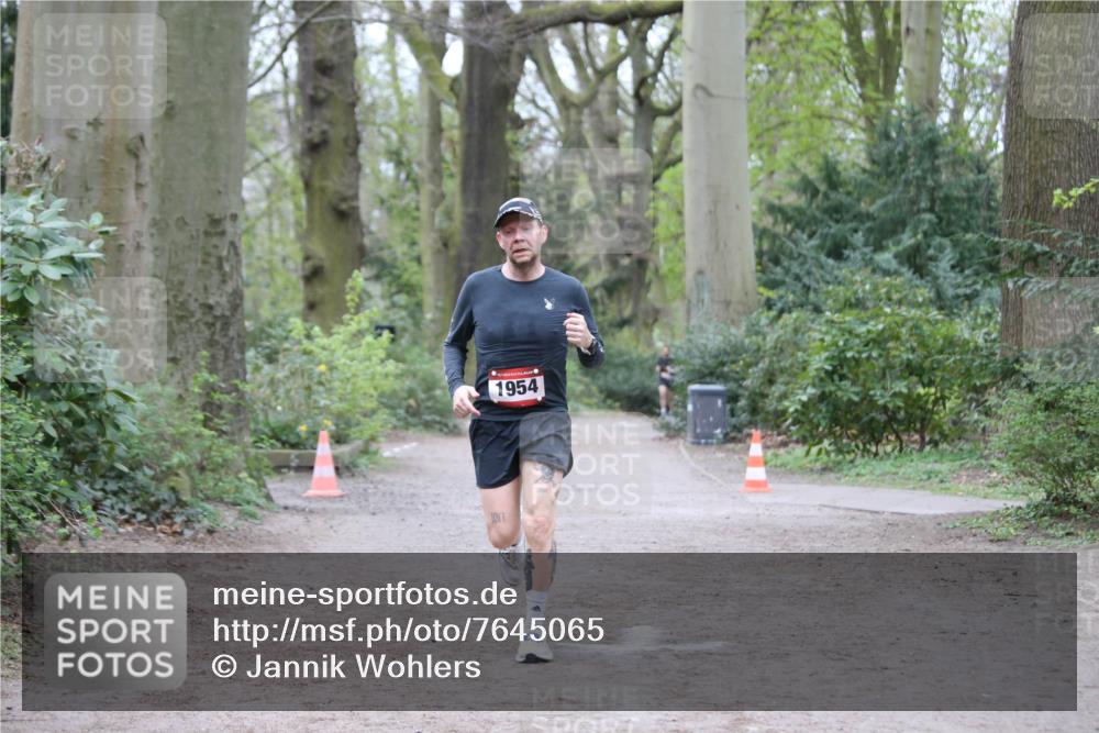 13.04.2025 - Hammer Lauf Jannik Wohlers http://msf.ph/oto/7645065 13.04.2025 11:48:35 Laufen 1954 meine-sportfotos.de