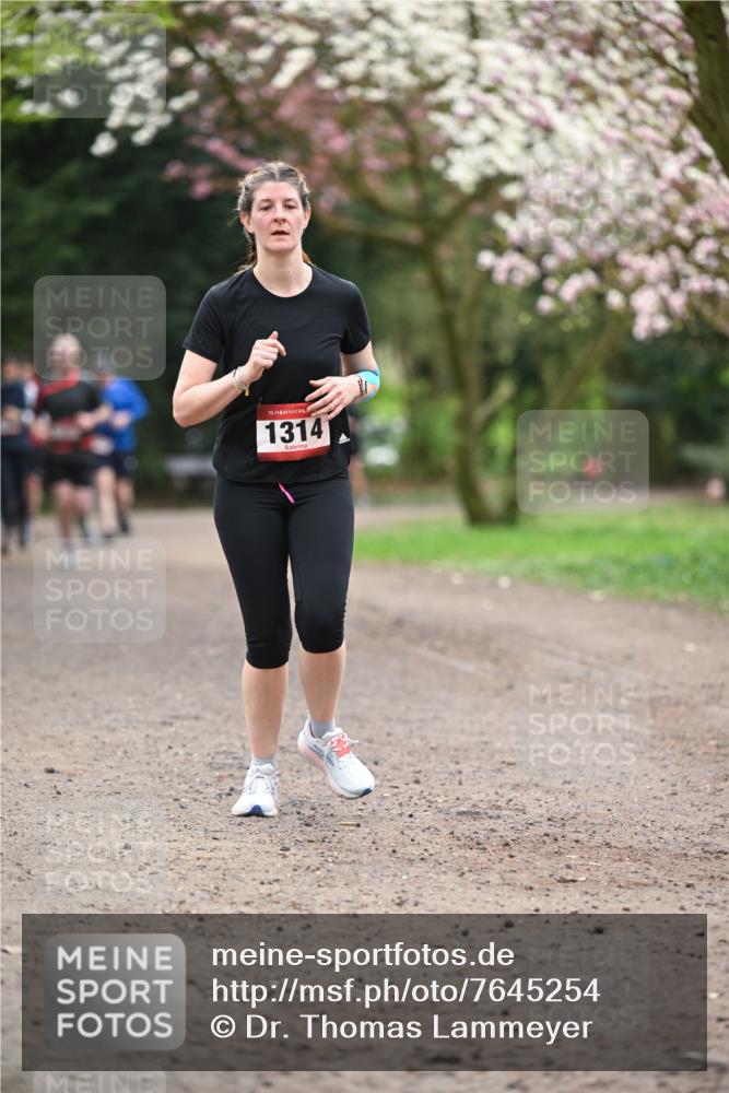 13.04.2025 - Hammer Lauf Dr. Thomas Lammeyer http://msf.ph/oto/7645254 13.04.2025 10:14:47 Laufen 15, 1314 meine-sportfotos.de