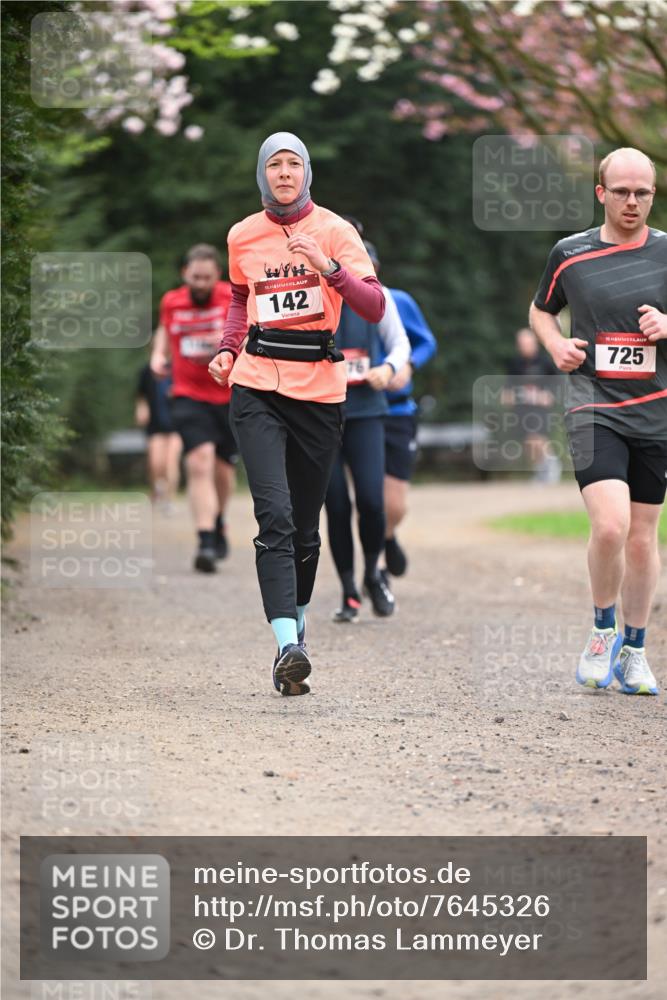 13.04.2025 - Hammer Lauf Dr. Thomas Lammeyer http://msf.ph/oto/7645326 13.04.2025 10:14:54 Laufen 15, 142, 15, 725 meine-sportfotos.de