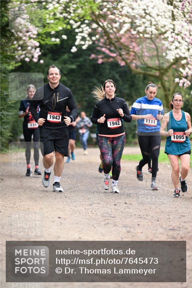 13.04.2025 - Hammer Lauf Dr. Thomas Lammeyer http://msf.ph/oto/7645473 13.04.2025 10:15:12 Laufen 1943, 116, 1942, 1111, 1095 meine-sportfotos.de