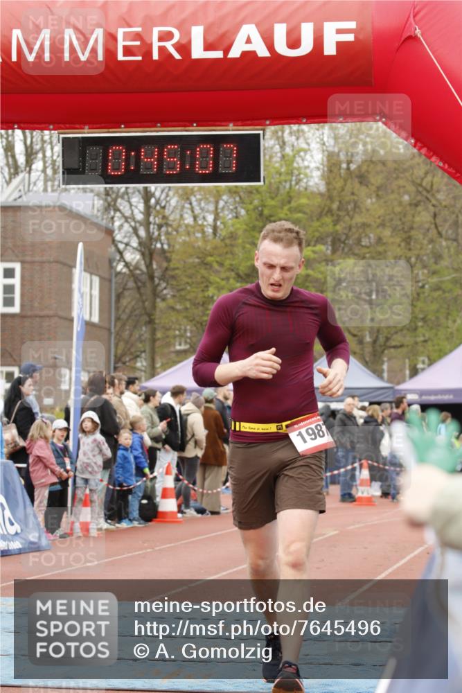 13.04.2025 - Hammer Lauf A. Gomolzig http://msf.ph/oto/7645496 13.04.2025 10:31:06 Ziel 889, 1987 meine-sportfotos.de