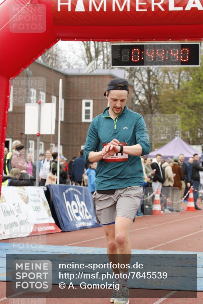 13.04.2025 - Hammer Lauf A. Gomolzig http://msf.ph/oto/7645539 13.04.2025 10:30:40 Ziel 1077, 1797, 1959 meine-sportfotos.de