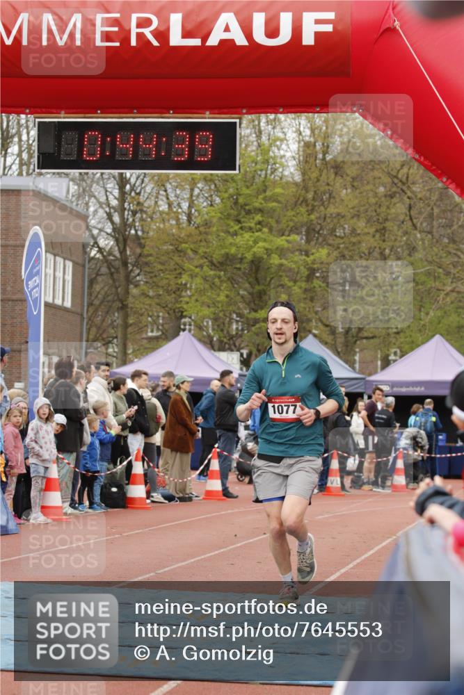 13.04.2025 - Hammer Lauf A. Gomolzig http://msf.ph/oto/7645553 13.04.2025 10:30:38 Ziel 1077, 1797, 1959 meine-sportfotos.de