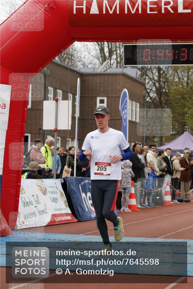 13.04.2025 - Hammer Lauf A. Gomolzig http://msf.ph/oto/7645598 13.04.2025 10:30:31 Ziel 205, 692, 1959 meine-sportfotos.de